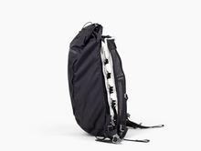 Load image into Gallery viewer, Buy in Bulk - Ultralight Ventilation Backpack Frame & Mesh Sleeve
